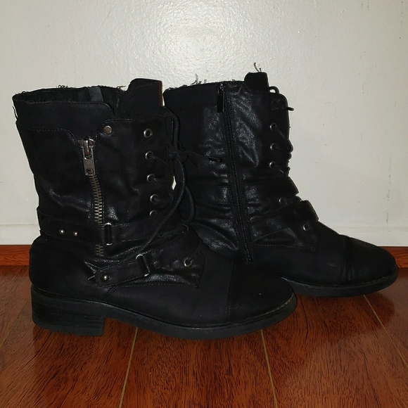 Fall/Winter boots - Picture 4 of 6